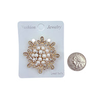 Pearl and Rhinestone Wreath Shaped Brooch Pin (06776)(1.75x1.75in)