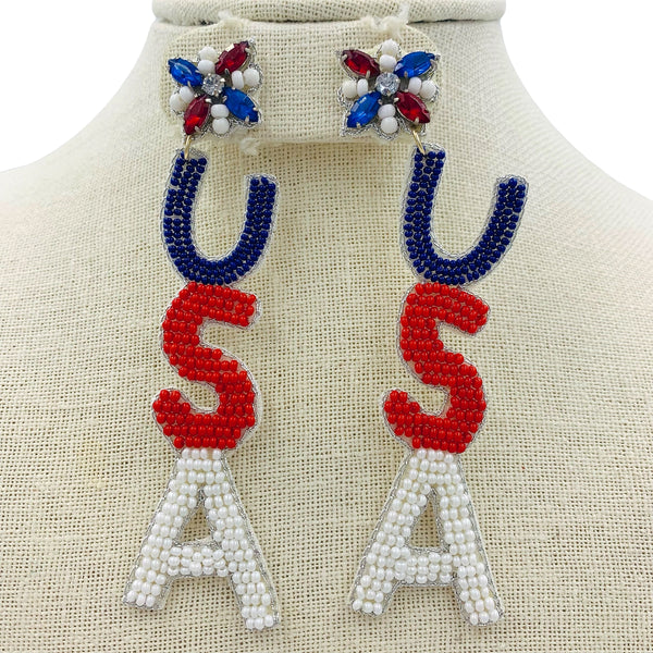 Patriotic USA Dangling Beaded Earrings (1.0inx4.0in)