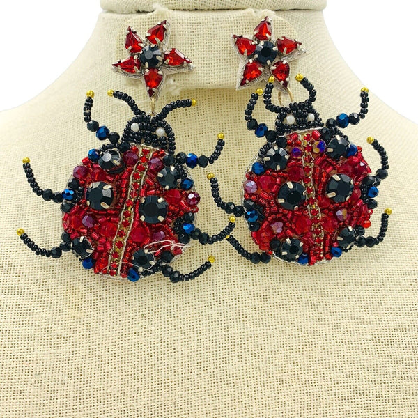 Red Ladybug Seed Bead Earrings - Beaded (2.5inx3in)